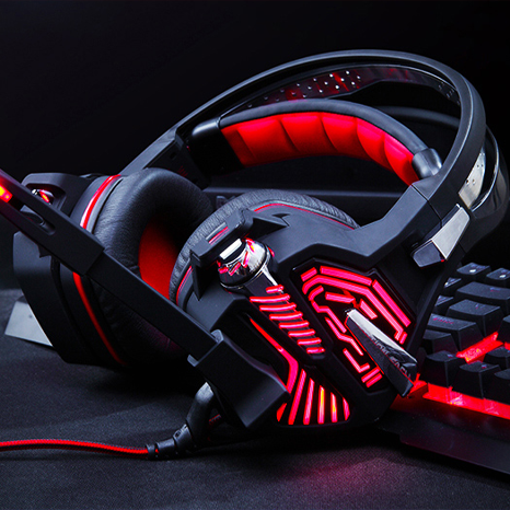 幻彩游戏耳机：VS09M18A